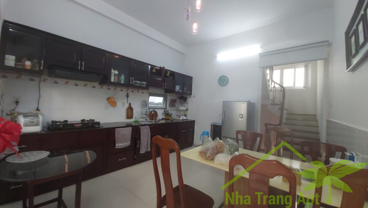 villa for rent nha trang v097-8