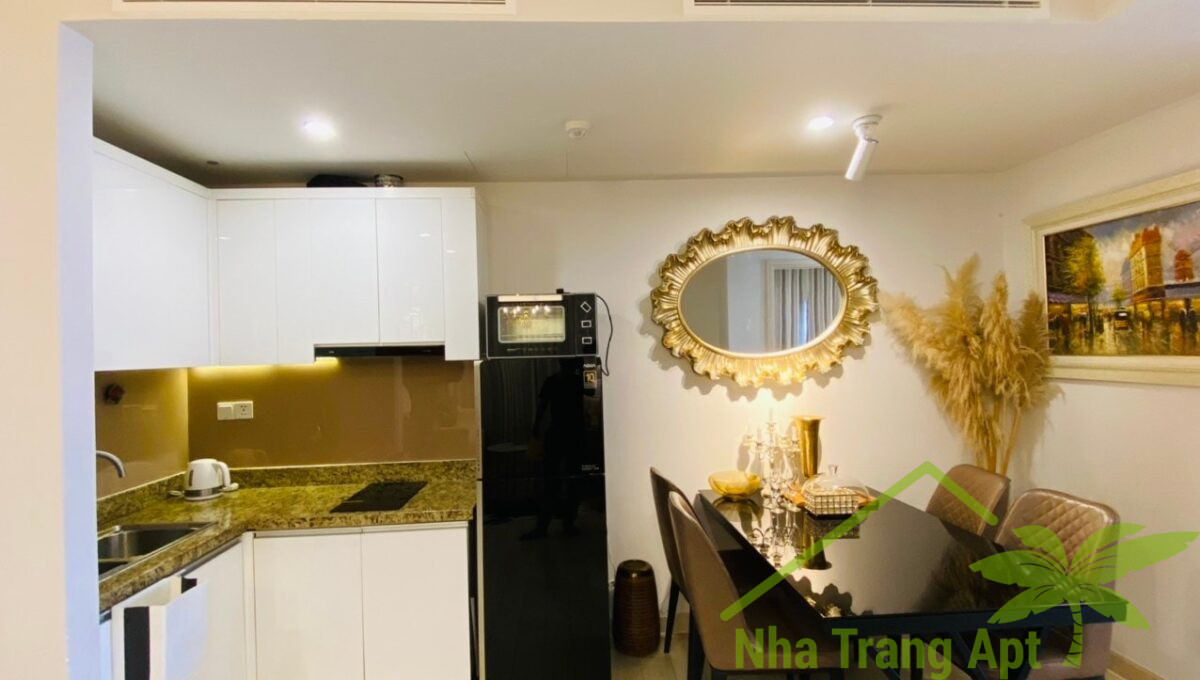 apartment for rent in gold coast a037-3