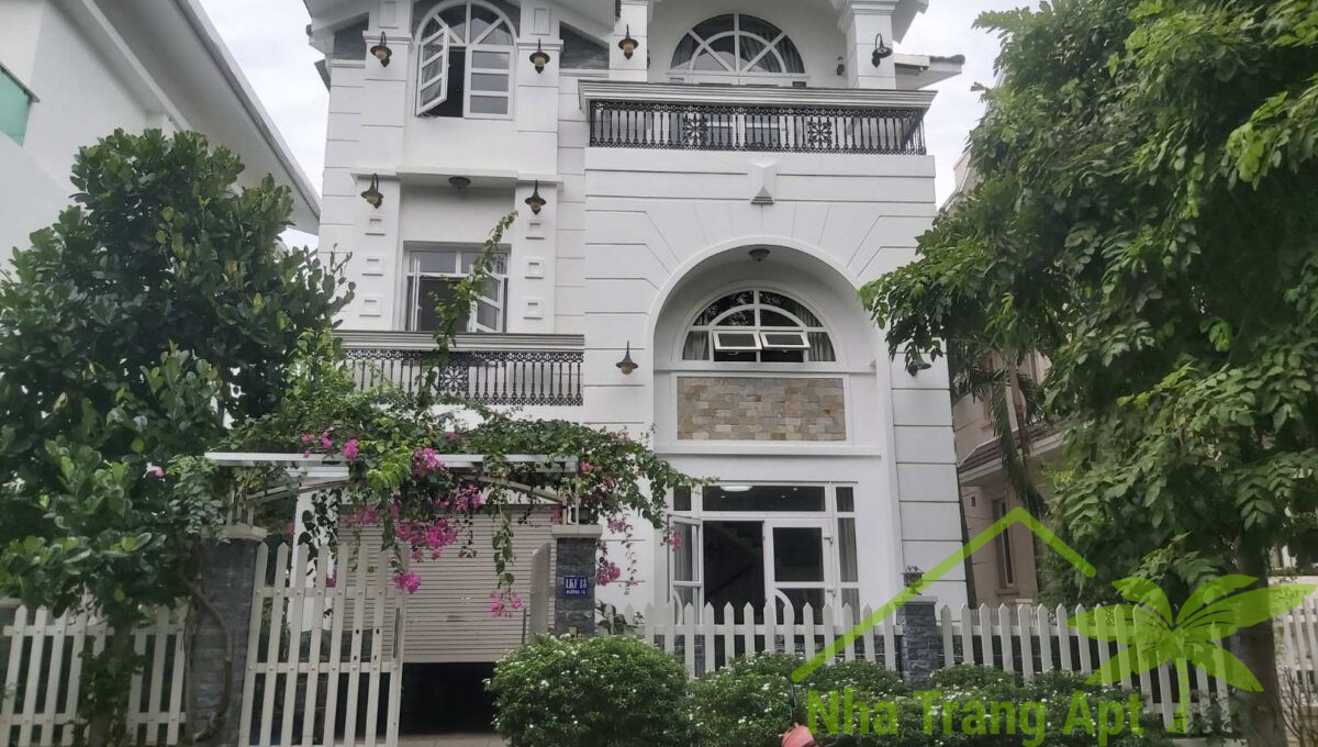 villa for rent an vien nha trang v149-1