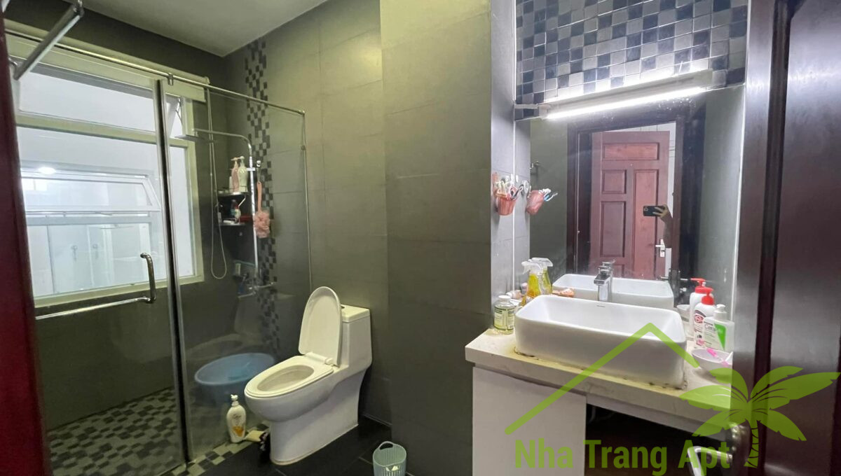 house for rent in ha quang h197-5