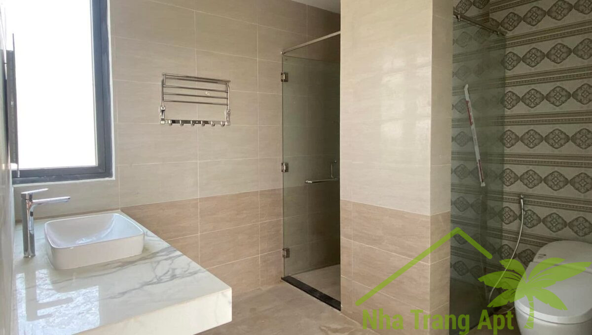 villa for rent in nha trang v150-8