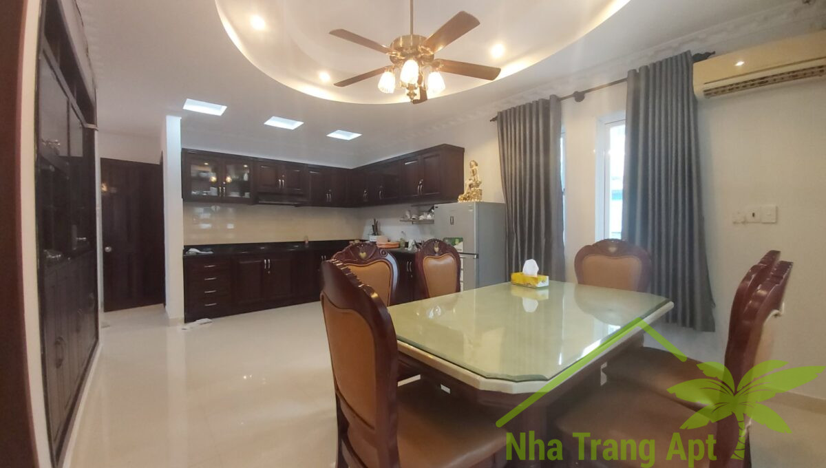 villa for rent in an vien v153-11