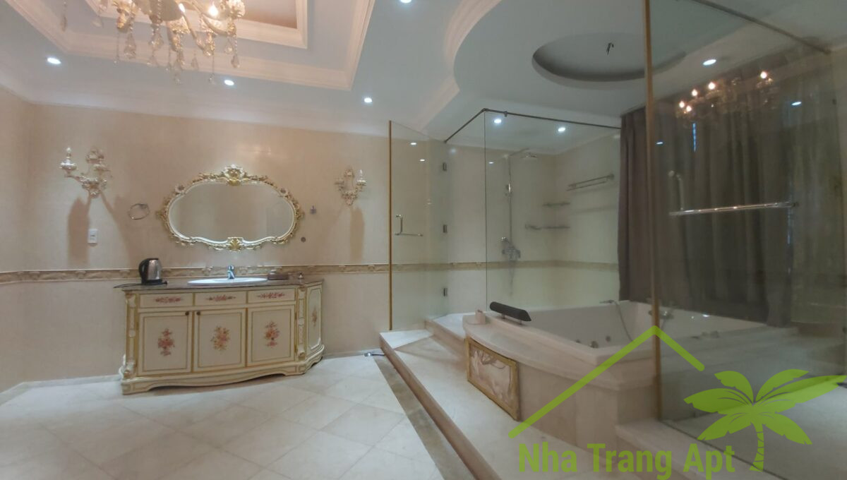 villa for rent nha trang V155-21