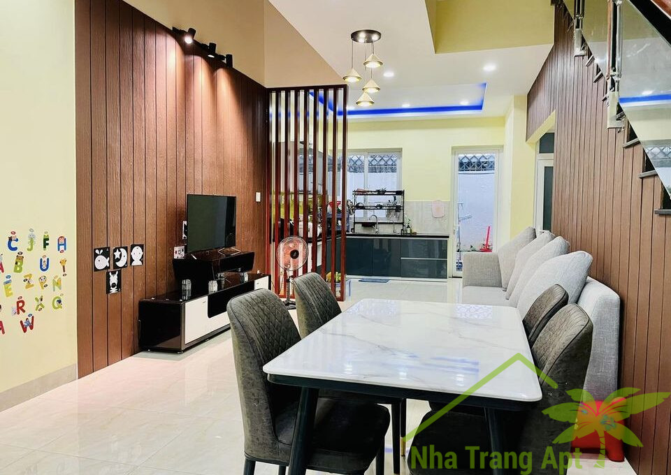 house for rent in nha trang h201-1