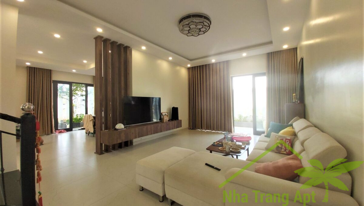 villa for rent in nha trang my gia v158-12