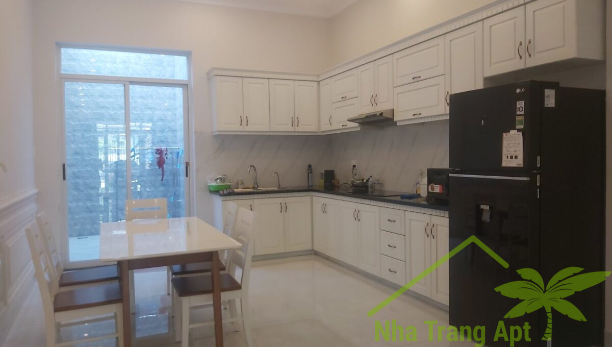 house for rent h213-11