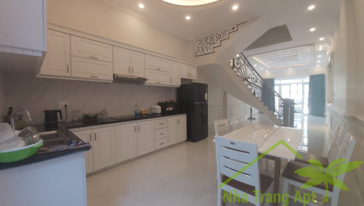 house for rent h213-9