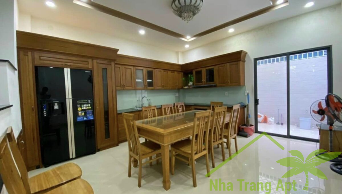 house for rent h221-3