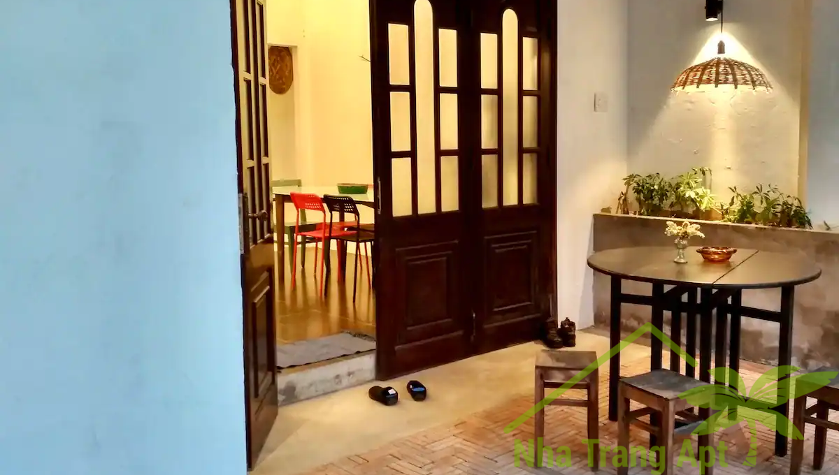 house for rent in north h215-10