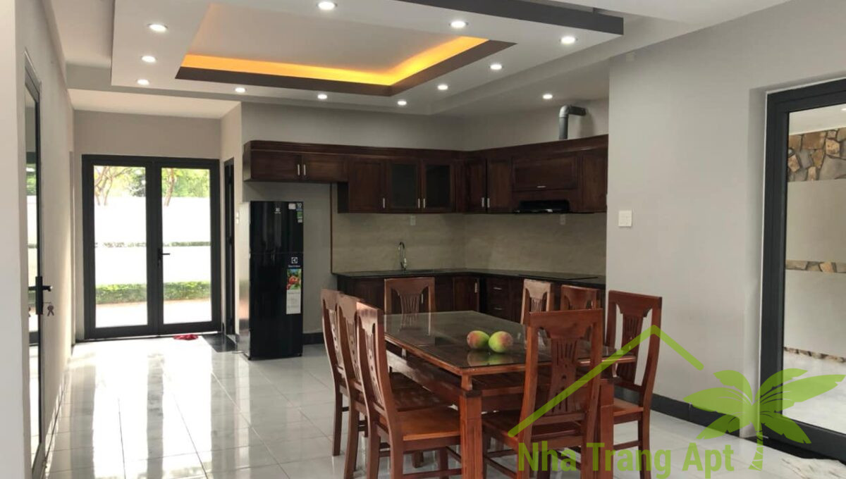 villa for rent nha trang v163-1