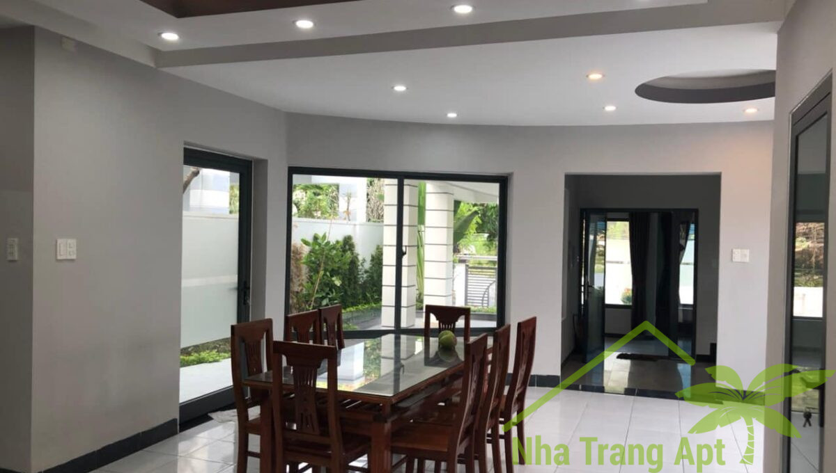 villa for rent nha trang v163-2
