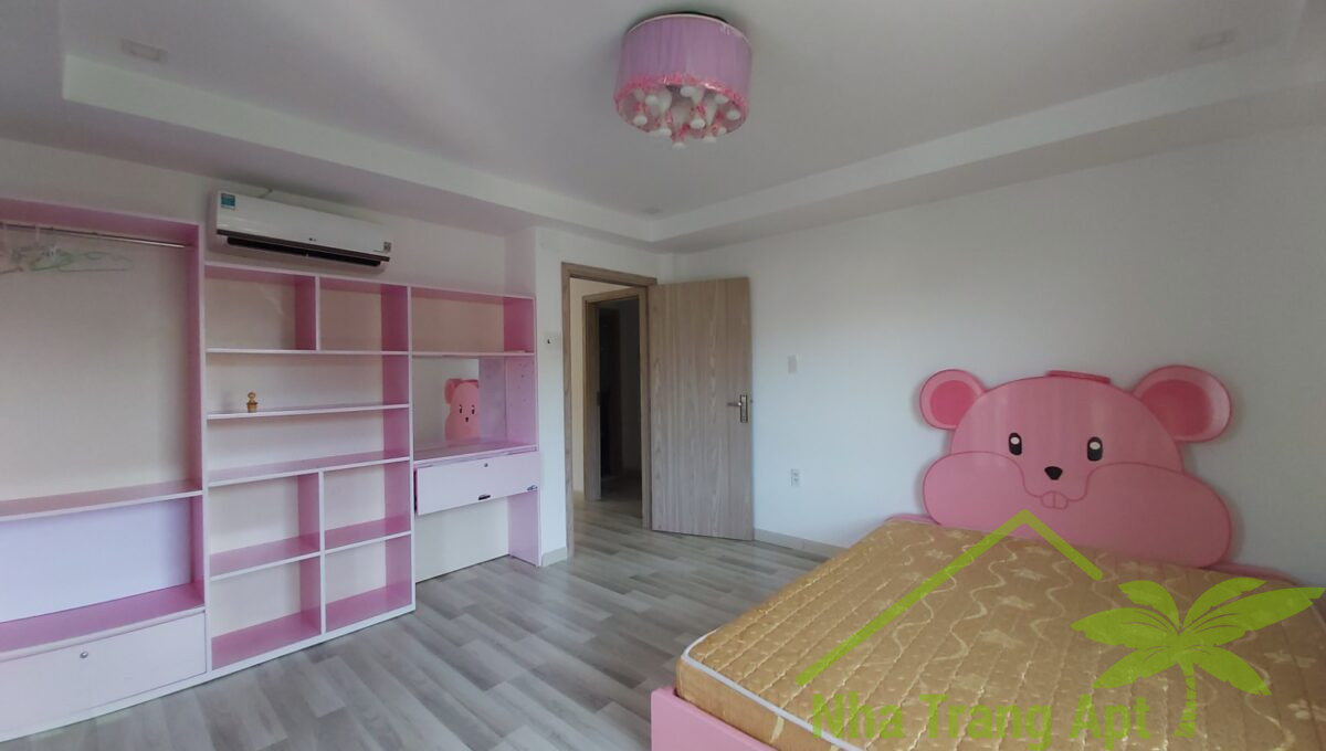 villa for rent in an vien v125-7